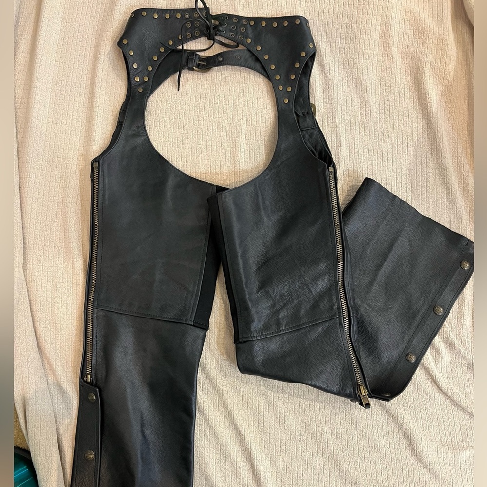 Women’s XS leather motorcycle chaps